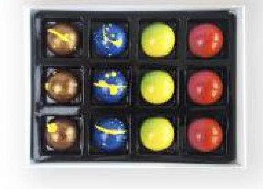 Набор шоколадных конфет  ручной работы  "Космос" 12 шт.