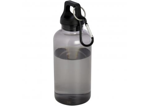 Oregon - это бутылка для воды объемом 400 мл с карабином, изготовленная из переработанных пластиковых материалов с сертификатом. NTEU15-525613