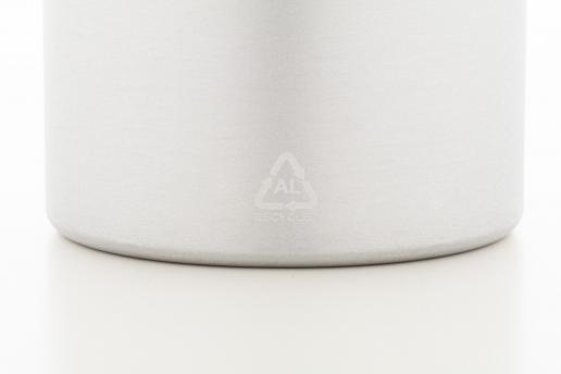 бутылка из переработанного алюминия NTEU5-567321