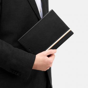 Блокнот A5 Iconic Black Agenda NTEU16-568617