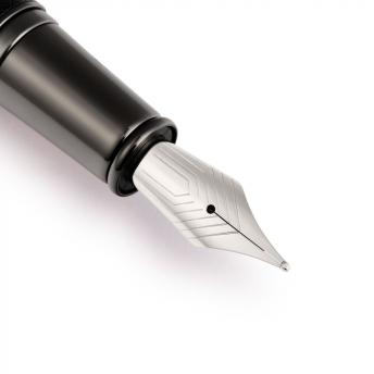 Перьевая ручка Core Iconic, черная NTEU16-591711