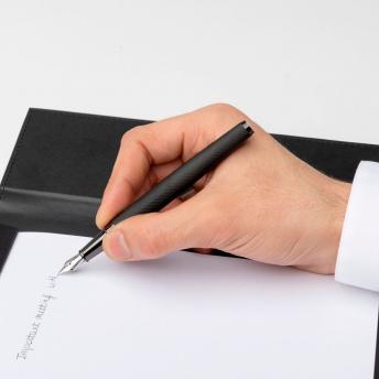 Перьевая ручка Loop Diamond, черная NTEU16-308996