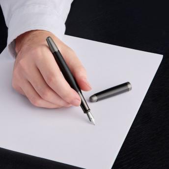 Ручка-перьевая Holborn Black & Gun NTEU16-591703