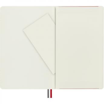 Блокнот Moleskine Expanded примерно формата А5. NTEU2-590408