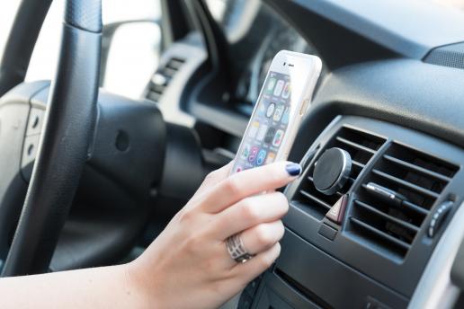 Автомобильный держатель для мобильного телефона NTEU5-3239