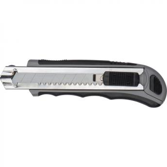 Нож канцелярский NTEU9-241677