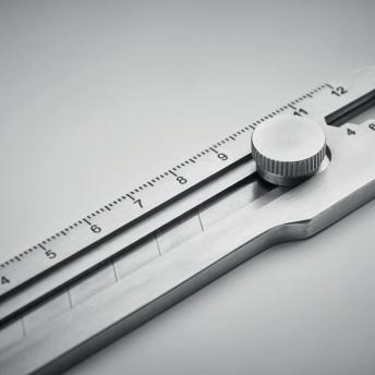 Нож канцелярский NTEU13-705252